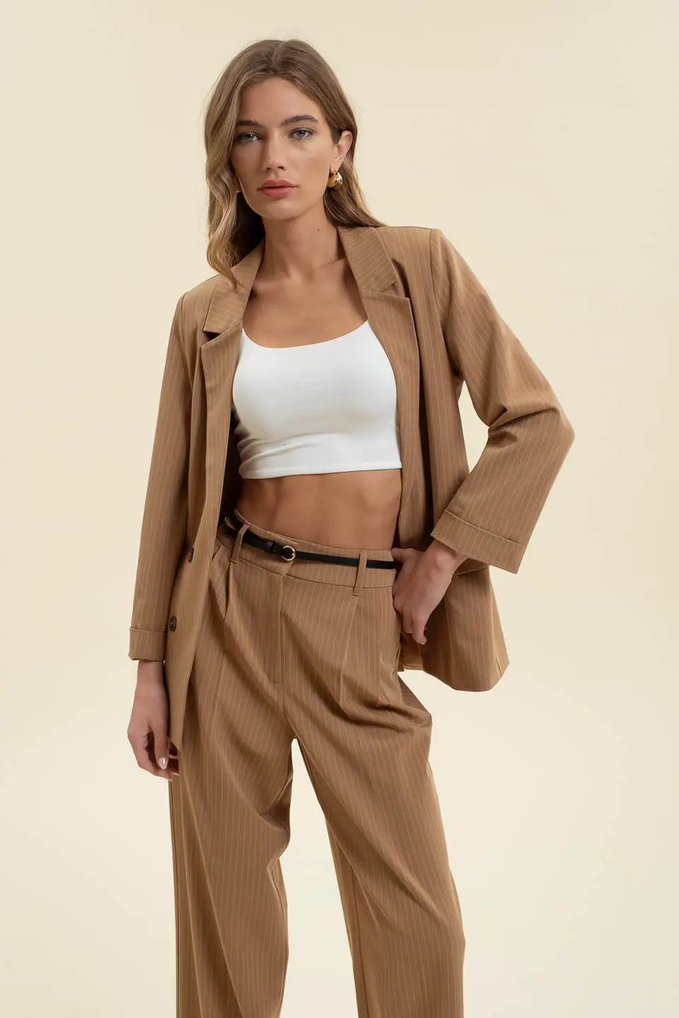 Saco Blazer Khaki a Rayas by Yanet Collective