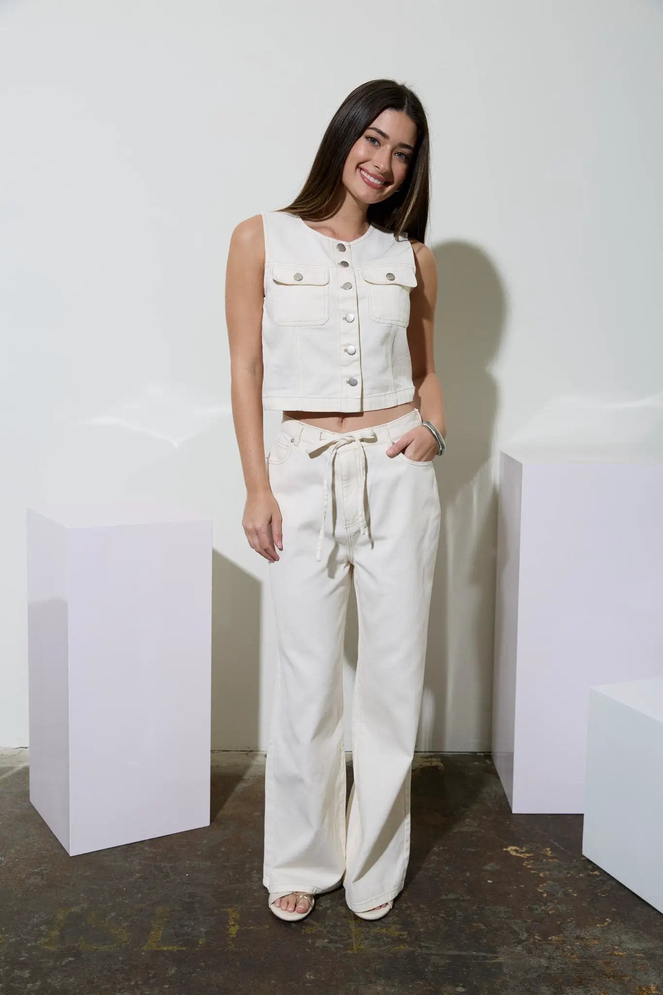 Pantalones de Mezclilla con Detalle de Cordón by shopblupepper