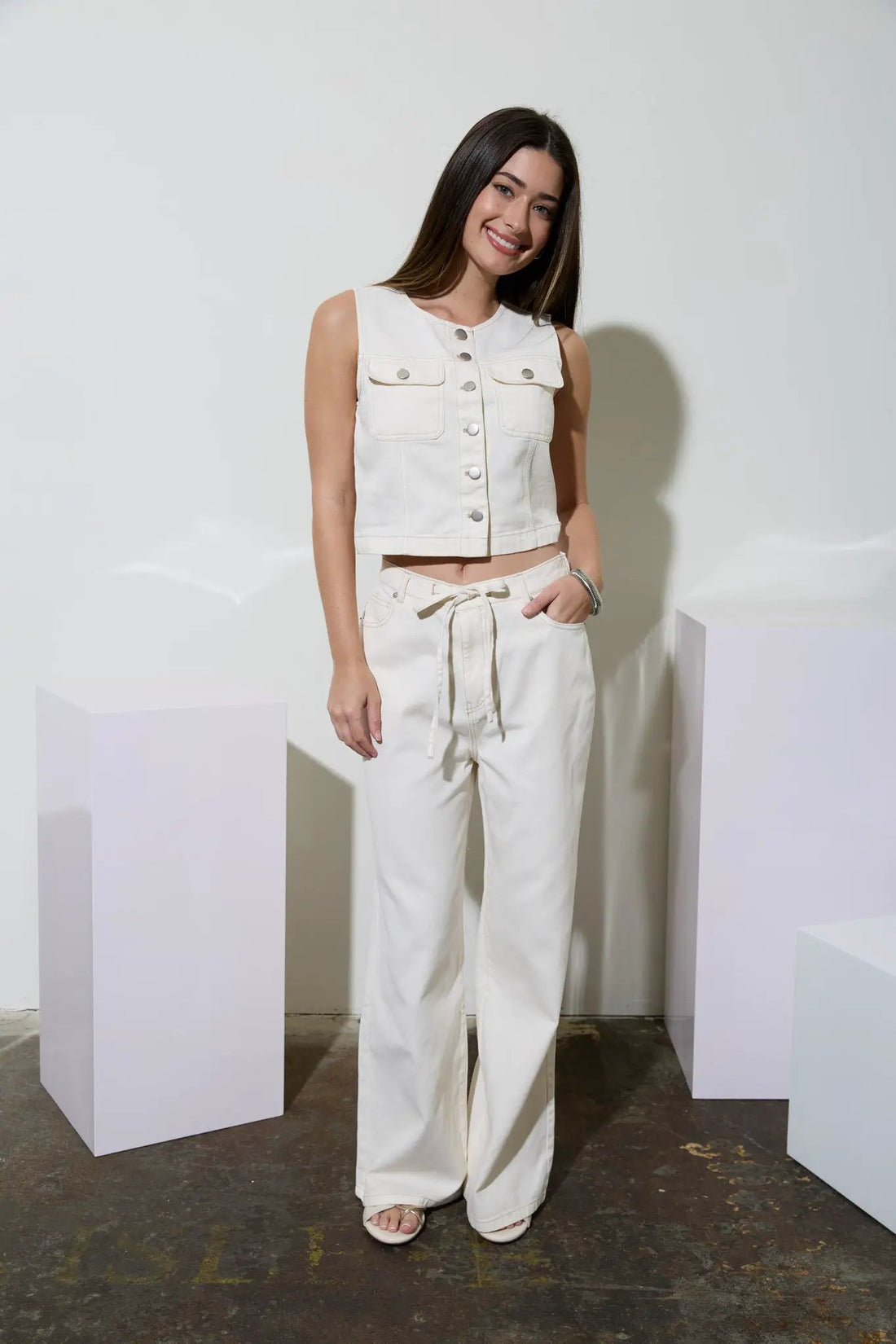 Pantalones de Mezclilla con Detalle de Cordón by shopblupepper