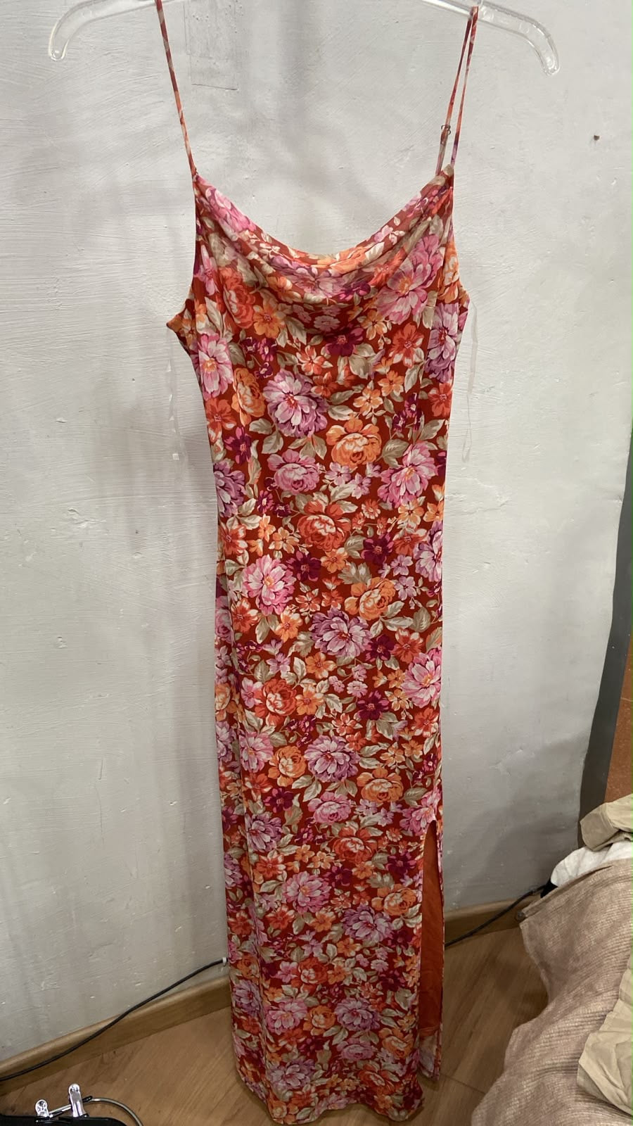 Vestido Maxi Floral sin Mangas con Abertura Lateral - Estilo Boutique