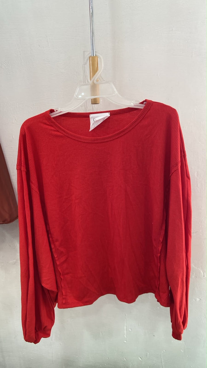 Top Ribeteado Rojo de Manga Larga - Estilo Boutique