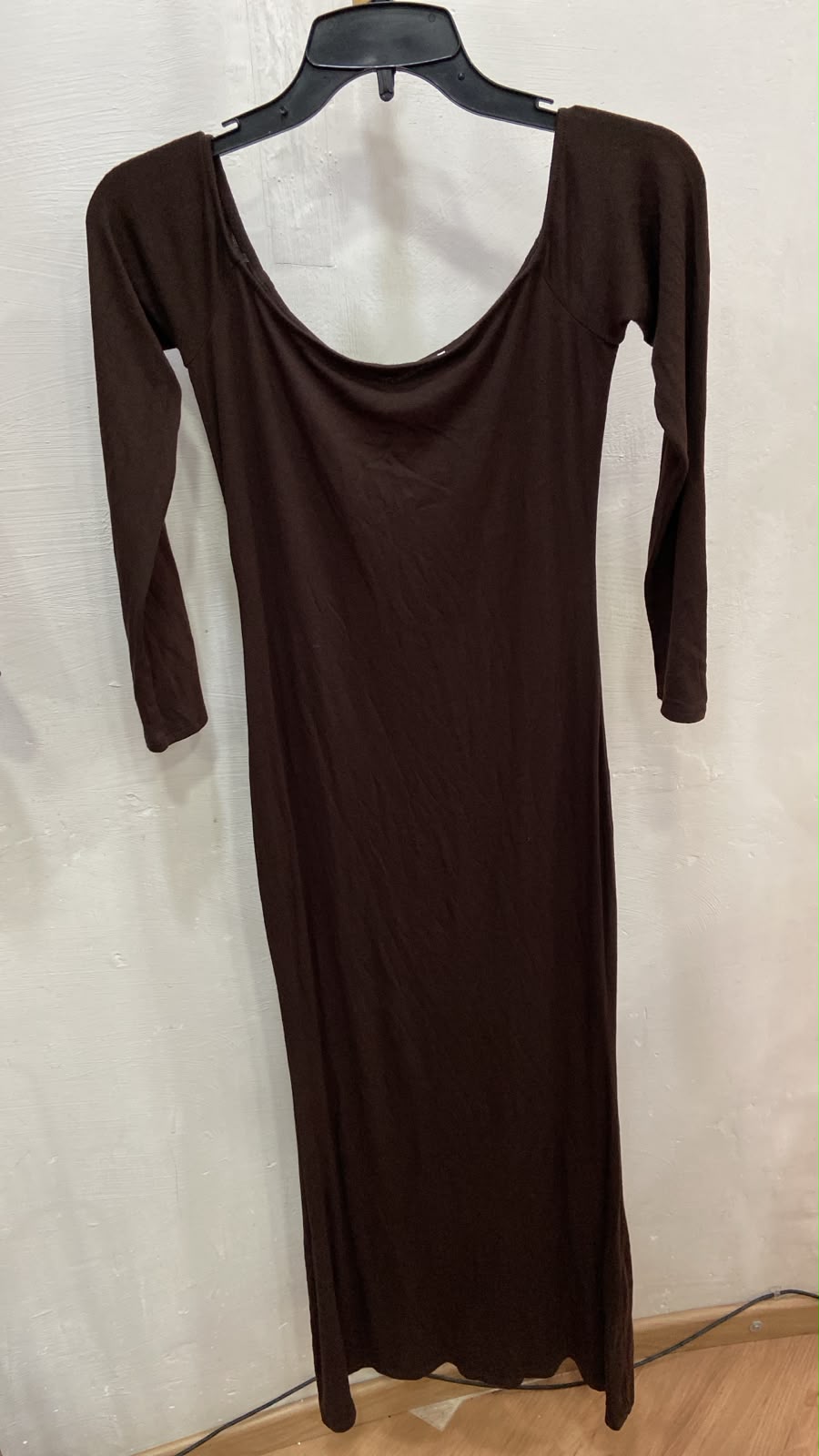 Maxi Vestido Marrón de Manga Larga con Escote Redondo - Estilo Boutique