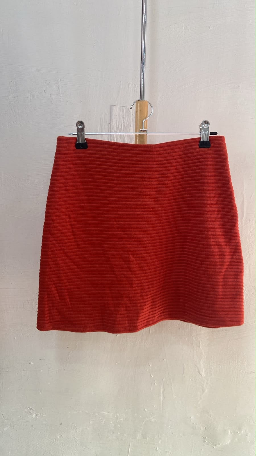 Red Textured Mini Skirt with Ribbed Detail