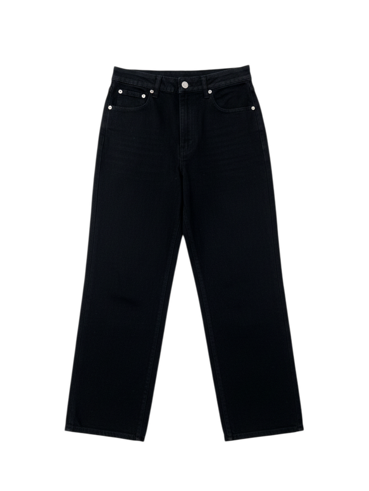 Pantalón negro de mezclilla
