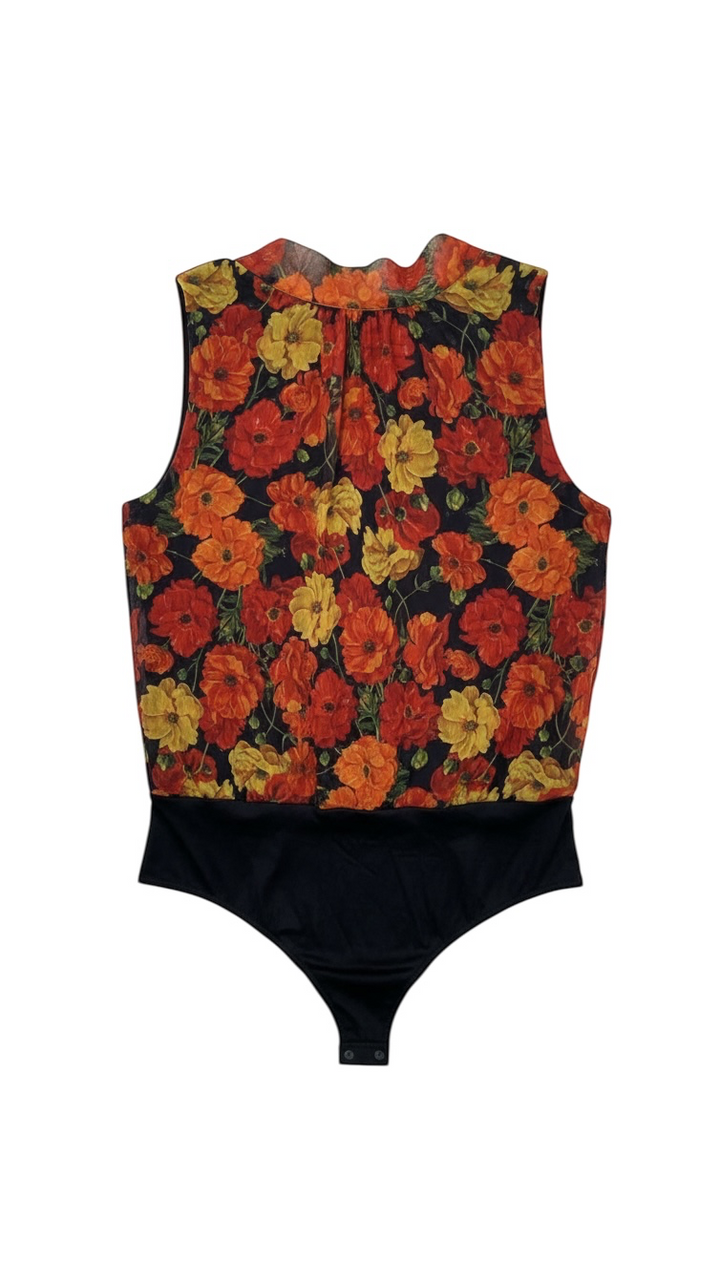Body Floral Sin Mangas con Base Negra - Estilo Boutique