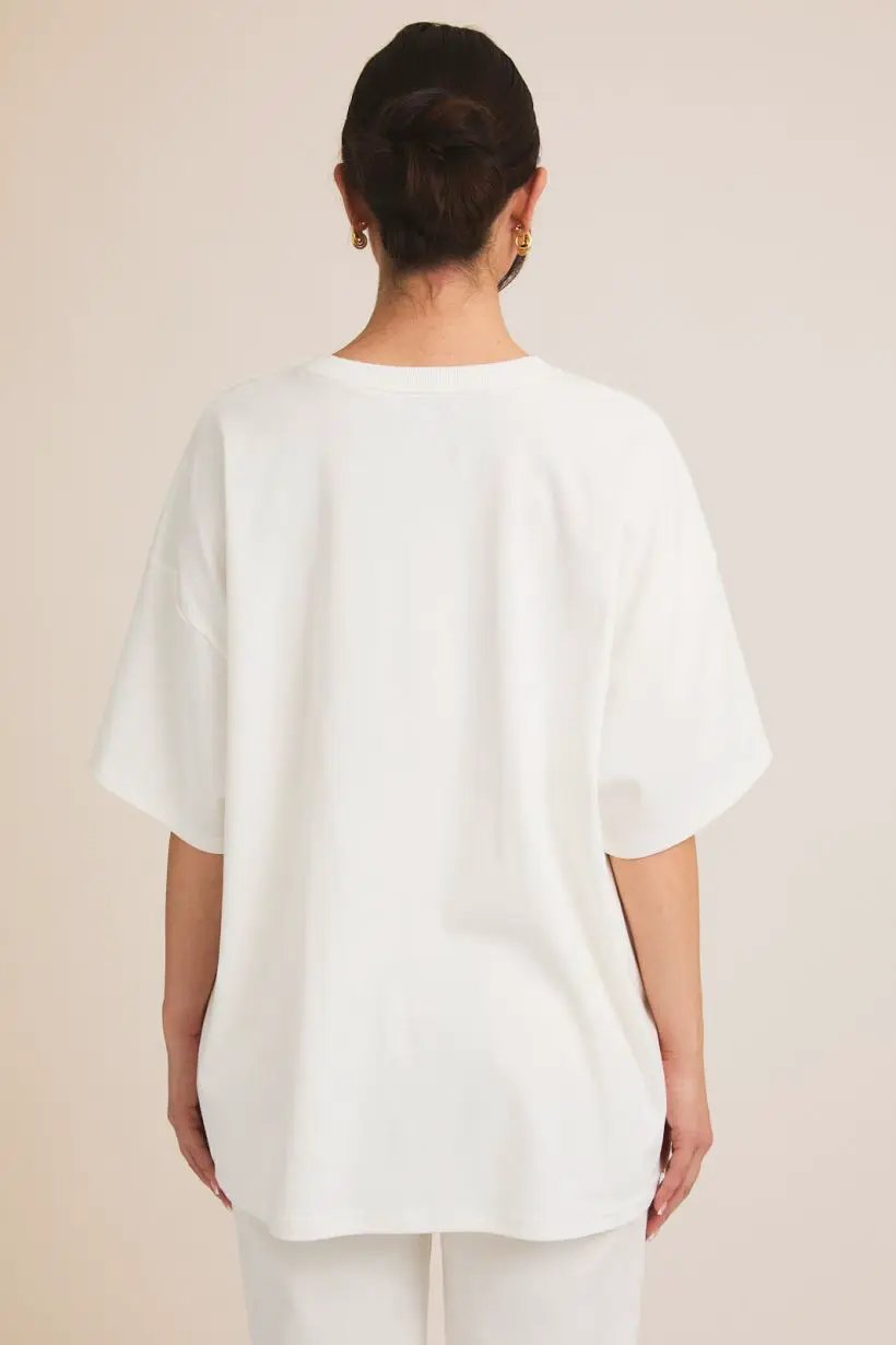 Gilli Western Boots and Hat Graphic Oversized T-Shirt – Cotton Stretch T - T-SHIRT