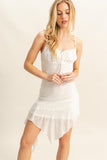 Vestido Corto Asimétrico con Tirantes de Rosas