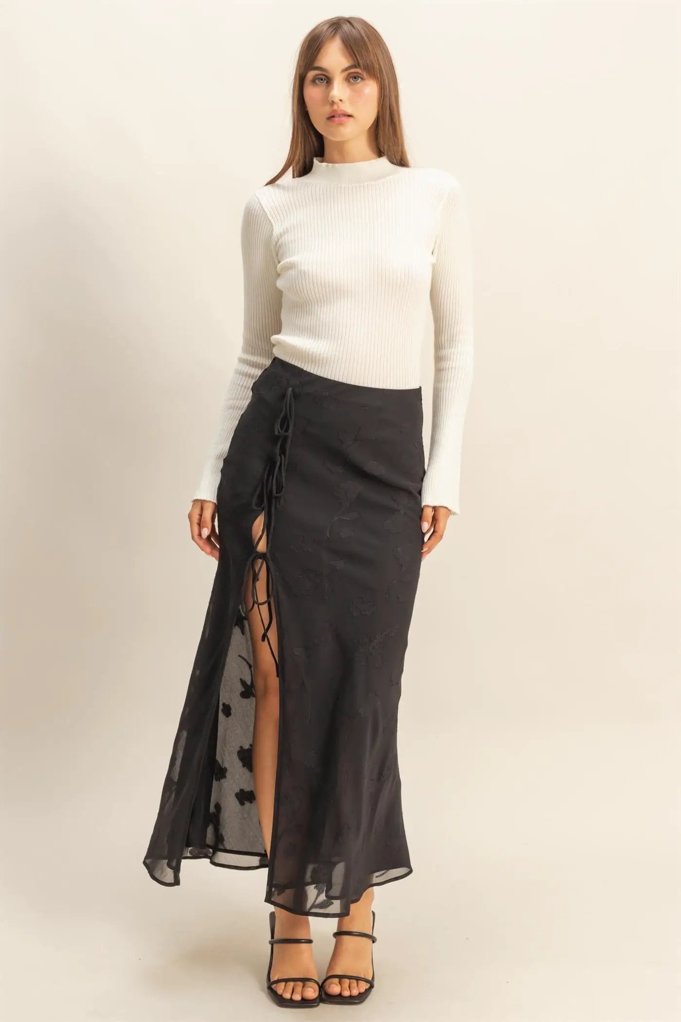 Falda Negra Larga Maxi Mujer Floral Elegante Con Cordón Ajustable Casual by Yanet Collective