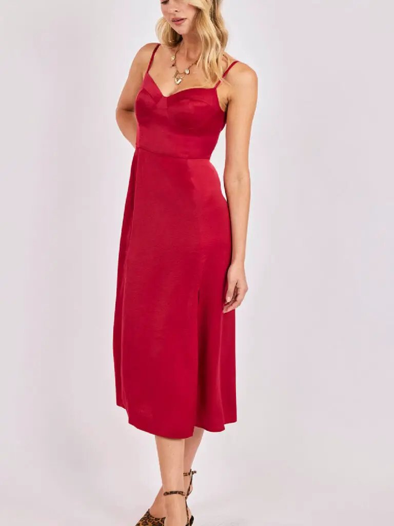Vestido Rojo de Fiesta Midi by Yanet Collective