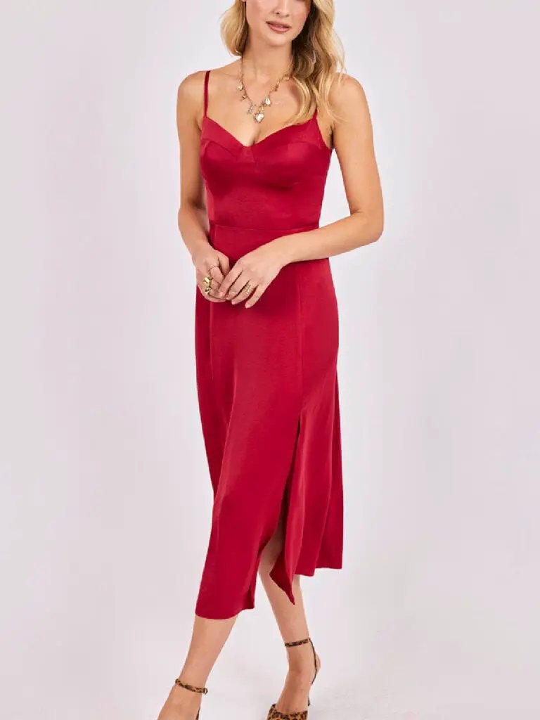 Vestido Rojo de Fiesta Midi by Yanet Collective