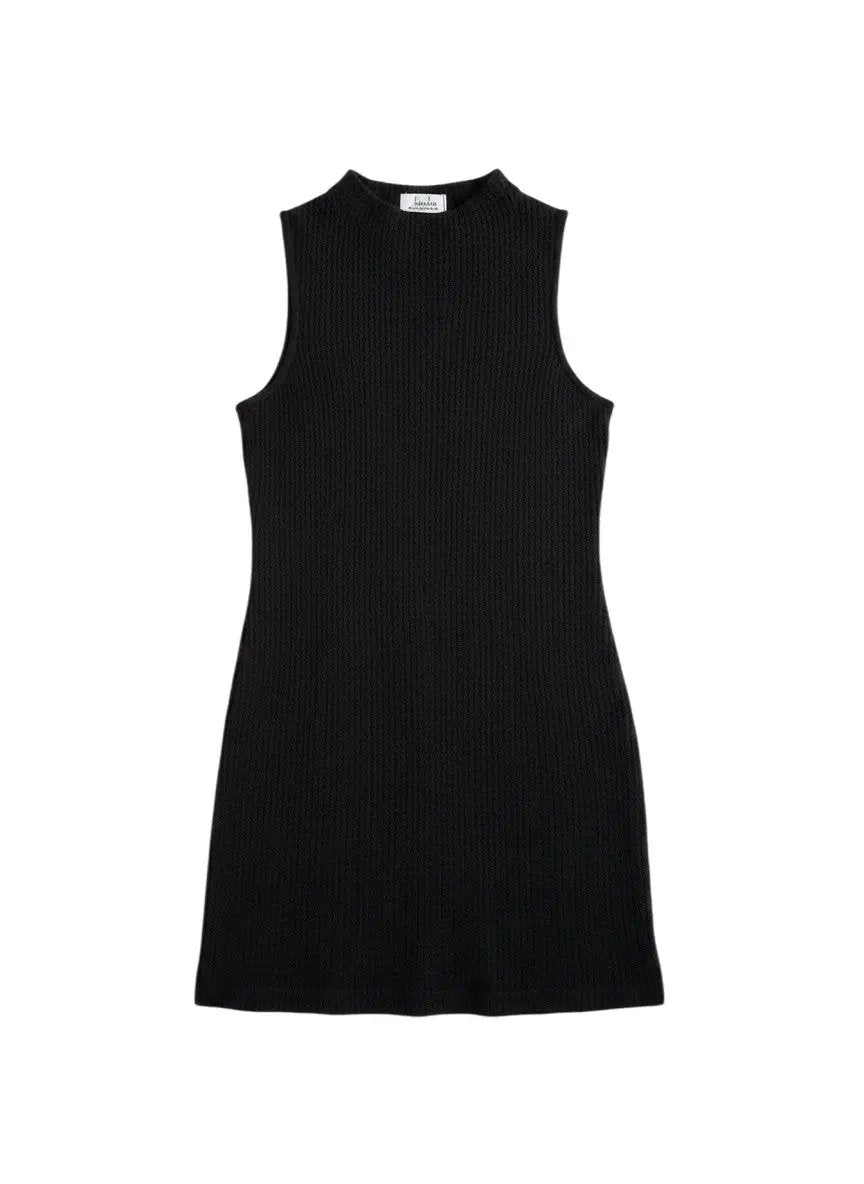 Vestido negro by Yanet Collective