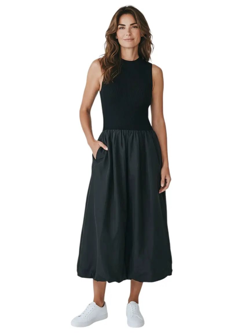 Vestido negro by Yanet Collective