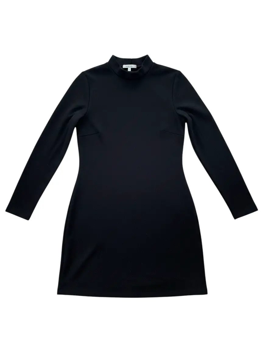 Vestido negro by Yanet Collective