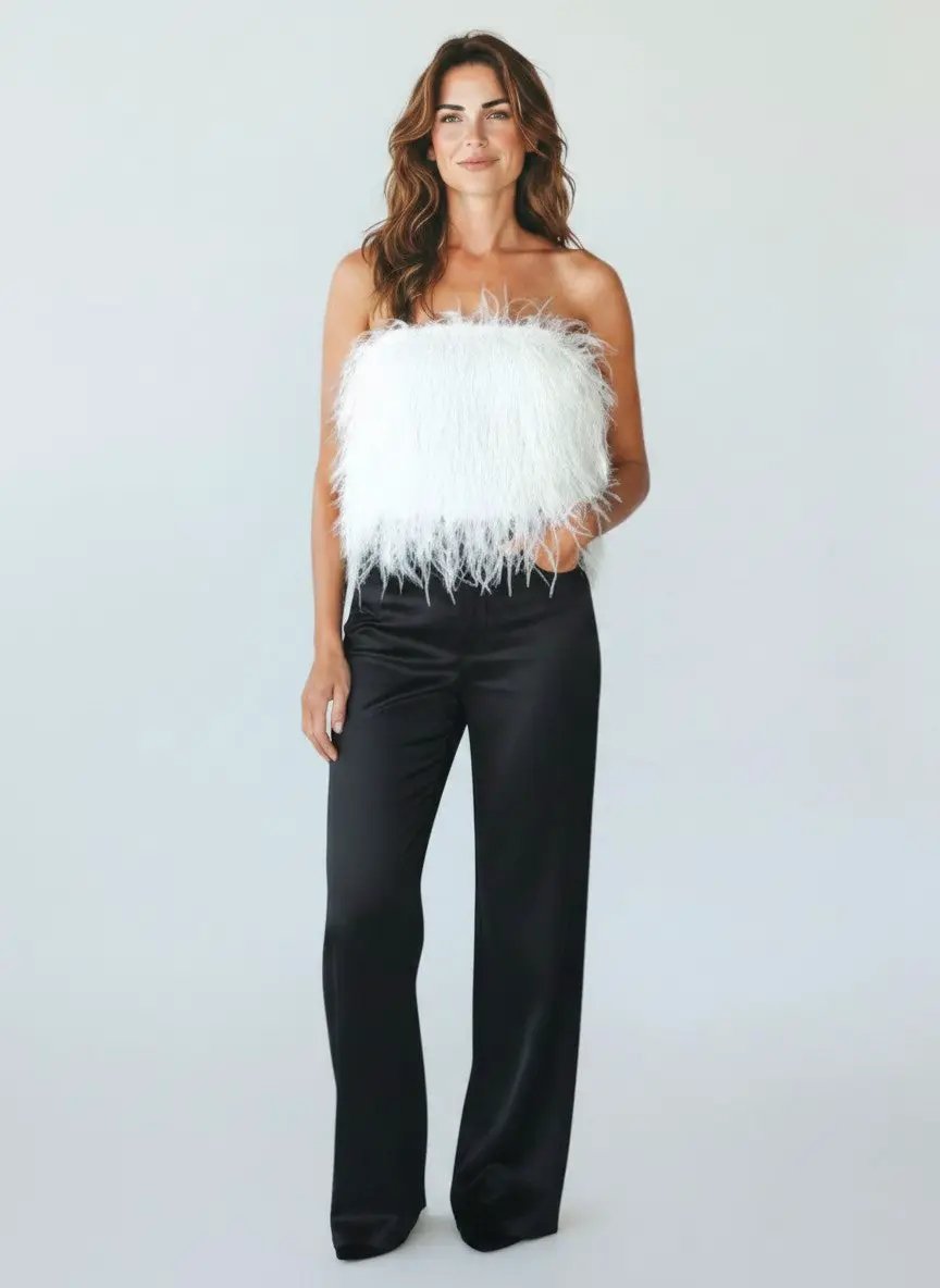 Top blanco by Yanet Collective